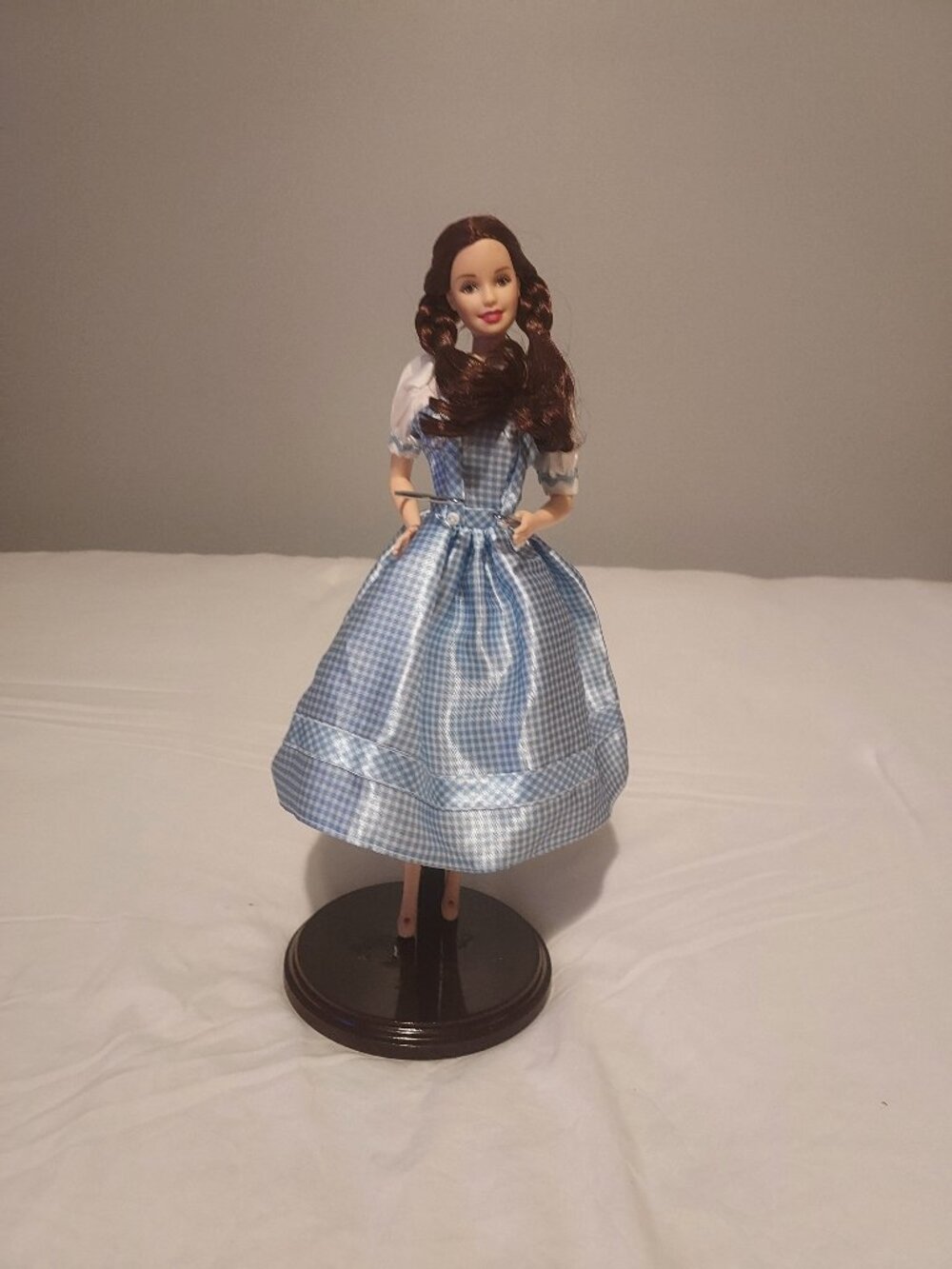 Vintage Mattel Barbie 'Dorothy' from the Wizard of Oz from 1999